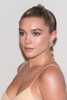 Florence Pugh Longsleeve T-shirt #3909726