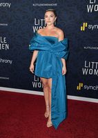 Florence Pugh t-shirt #3909778