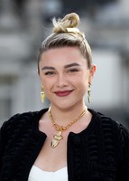 Florence Pugh longsleeve t-shirt #3909817