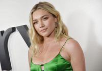 Florence Pugh Sweatshirt #3909852