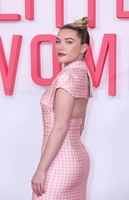 Florence Pugh Sweatshirt #3909895