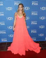 Florence Pugh hoodie #3932682