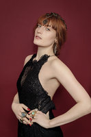 Florence Welch Longsleeve T-shirt #2451896