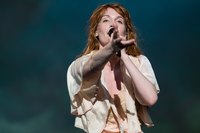 Florence Welch Longsleeve T-shirt #3300441