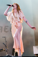 Florence Welch Longsleeve T-shirt #3300450