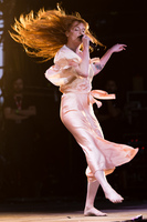 Florence Welch Longsleeve T-shirt #3300456