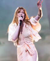Florence Welch Longsleeve T-shirt #3300472