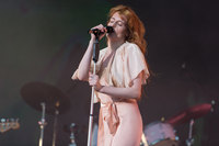 Florence Welch Longsleeve T-shirt #3300488