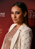 Francia Raisa Longsleeve T-shirt #3094137