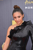 Francia Raisa Longsleeve T-shirt #3319396