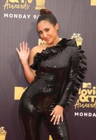 Francia Raisa Longsleeve T-shirt #3319467