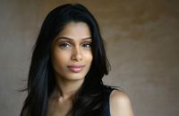 Freida Pinto mug #G315745