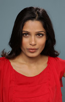 Freida Pinto mug #G356461