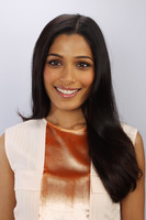 Freida Pinto tote bag #G356462