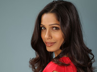 Freida Pinto mug #G356465