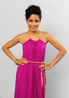 Freida Pinto mug #G356482