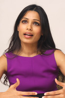 Freida Pinto mug #G497139