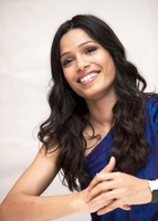Freida Pinto mug #G586569