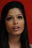 Freida Pinto mug #G604164