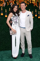 Freida Pinto mug #G1444090