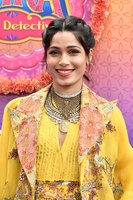 Freida Pinto mug #G2561939