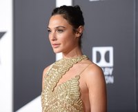Gal Gadot Longsleeve T-shirt #2862126