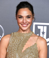 Gal Gadot Longsleeve T-shirt #2862514