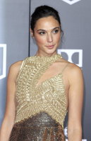 Gal Gadot Longsleeve T-shirt #2910884