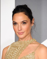 Gal Gadot Longsleeve T-shirt #2910885