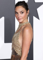 Gal Gadot Tank Top #2911679