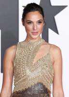 Gal Gadot Longsleeve T-shirt #2911697