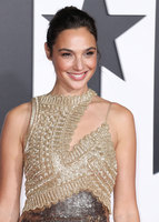 Gal Gadot Longsleeve T-shirt #2911830