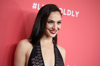 Gal Gadot Sweatshirt #3005728