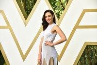 Gal Gadot Longsleeve T-shirt #3916051