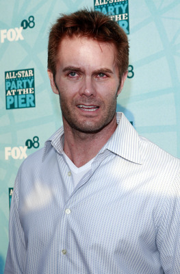 Garret Dillahunt posters