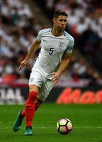 Gary Cahill Sweatshirt #3340349