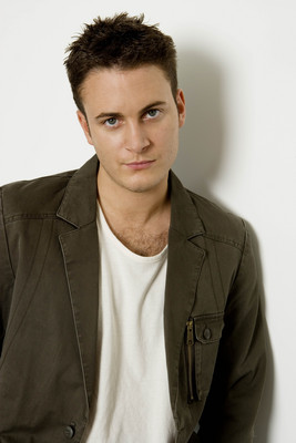 Gary Lucy Poster 2210381