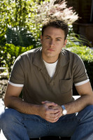 Gary Lucy t-shirt #2210390