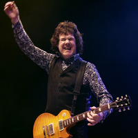 Gary Moore Longsleeve T-shirt #2542955