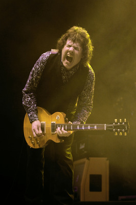 Gary Moore Poster 2659866