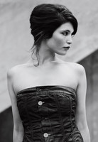 Gemma Arterton Longsleeve T-shirt #2007690