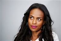 Genzebe Dibaba t-shirt #3606502
