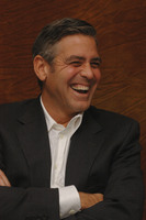 George Clooney Longsleeve T-shirt #2212335