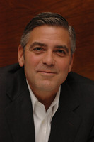 George Clooney Longsleeve T-shirt #2212381