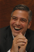 George Clooney Longsleeve T-shirt #2218986