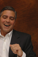 George Clooney Longsleeve T-shirt #2218990