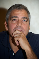 George Clooney Sweatshirt #2222342