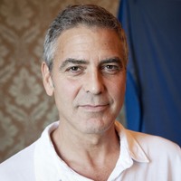George Clooney Longsleeve T-shirt #2245489
