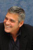 George Clooney Longsleeve T-shirt #2260673