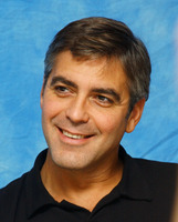 George Clooney Longsleeve T-shirt #2269235